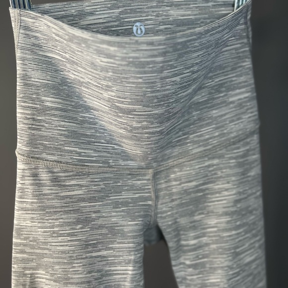 Lululemon - Picture 4 of 9